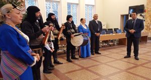 Κάλαντα και Ευχές στον Δήμαρχο Αγρινίου Γιώργο Παπαναστασίου (Photos)