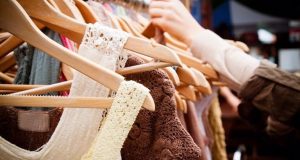 Αγρίνιο: Ανήλικη αφαίρεσε από κατάστημα ενδύματα ύψους 34 ευρώ
