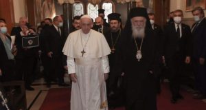 Ο Πάπας Φραγκίσκος δωρίζει στην Ελλάδα θραύσματα του Παρθενώνα που…