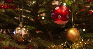 Θέρμο: Το Σάββατο 10 Δεκεμβρίου φωταγωγείται το Χριστουγεννιάτικο δένδρο