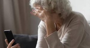 agrinio-nea-exapatisi-ilikiomenis-tis-eklepsan-6-000-evro-gia-na-ginei-kala-to-paidi-tis