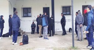 Καλύβια Αγρινίου: Οπαδός φέρεται να χτύπησε στο κεφάλι διαιτητή –…