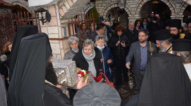 Παναιτώλιο – Ησυχαστήριο Αγίων Κυπριανού και Ιουστίνης: Πλήθος πιστών στην υποδοχή της Τιμίας Κάρας του Οσίου Δαυίδ (Videos – Photos)