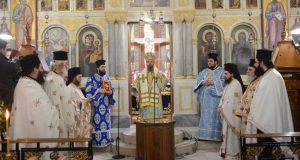 Ι.Ν. Αγίας Τριάδος Αγρινίου: Επαναλειτουργία Θεσμού Αναγνωστών (Photos)