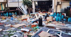 Αιγάλεω: Έκρηξη σε κατάστημα με φιάλες υγραερίου