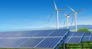 REPowerEU: Ταχύτερη αδειοδότηση ανανεώσιμων πηγών ενέργειας