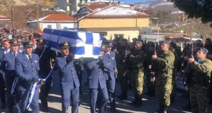 Η Ελλάδα αποχαιρετά τον Σμηναγό Ευστάθιο Τσιτλακίδη – Live από…