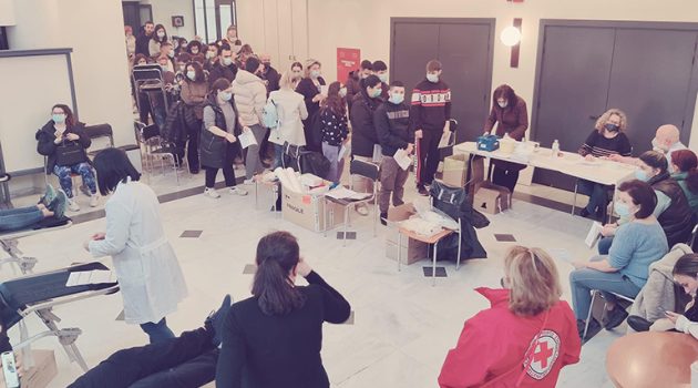 Αγρίνιο: Χωρίς προηγούμενο η συμμετοχή στην έκτακτη εθελοντική αιμοδοσία (Photos)