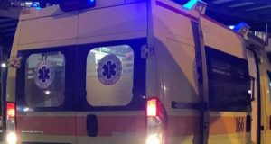 Αγρίνιο: Τροχαίο στην Καρπενησίου – Στο Νοσοκομείο 18χρονος οδηγός μηχανής
