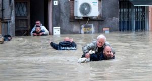 Οκτώ νεκροί από πλημμύρες στην Ιταλία – Σε κατάσταση έκτακτης…
