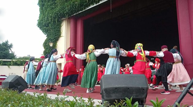 Αγρίνιο: Χορευτική πανδαισία στο «Χοροστάσι μιας (κι) άλλης εποχής» (Videos – Photos από όλες τις εκδηλώσεις)