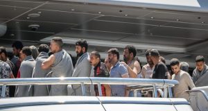 Ναυάγιο στην Πύλο: Σήμερα απολογούνται οι εννέα κατηγορούμενοι ως διακινητές