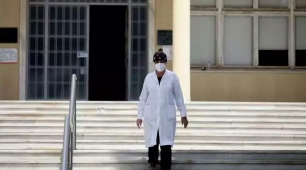 Θεσσαλονίκη: Γυναίκα ξυλοκόπησε γιατρό – Αρνήθηκε να της δώσει ψεύτικη αναρρωτική