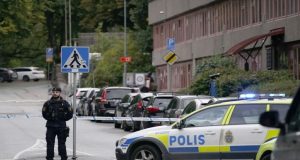 Σουηδία: Τουλάχιστον τρεις μαθητές τραυματίες μετά από επίθεση με μαχαίρι…