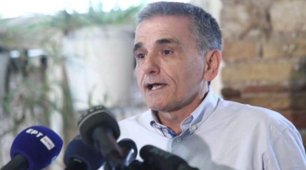 Ε. Τσακαλώτος: Ανακοίνωσε την υποψηφιότητά του για την Προεδρία του ΣΥ.ΡΙΖ.Α. – Π.Σ. (Video)