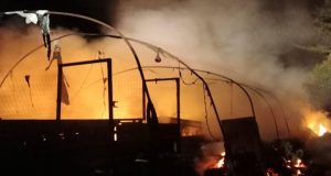 Αγρίνιο: Φωτιά σε ποιμνιοστάσιο στο Παναιτώλιο (Video – Photos)