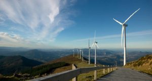 Φιλόδοξοι στόχοι για τις Ανανεώσιμες Πηγές Ενέργειας