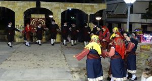 Αγρίνιο: Ξεκίνησαν οι εγγραφές στον Πολιτιστικό Χορευτικό Σύλλογο «Τα Μανουσάκια…