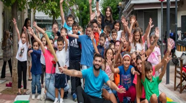 Αγρίνιο: Μία «Ανοιχτή Γιορτή» για τα παιδιά στους πεζόδρομους της πόλης γεμάτη χρώματα! (Photos)