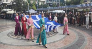 Αγρίνιο – Πλ. Δημοκρατίας: Η Παρέλαση για την Εθνική Επέτειο…