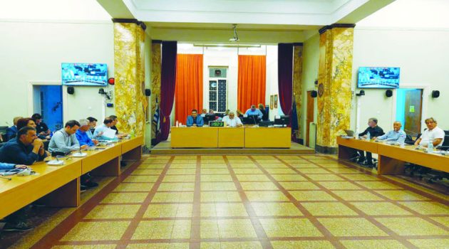 H διπλή Συνεδρίαση του Δημοτικού Συμβουλίου Αγρινίου