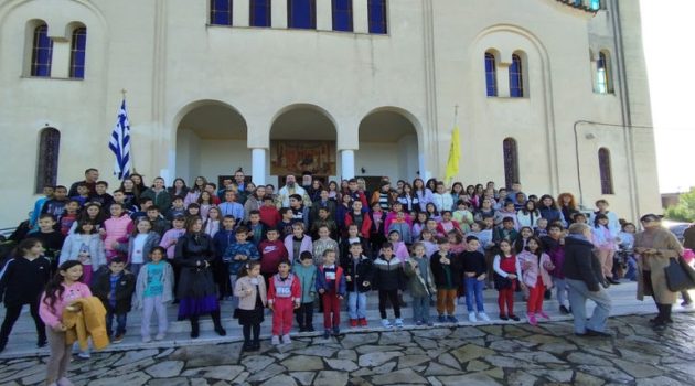 Δοκίμι Αγρινίου: Υποδειγματική Θεία Λειτουργία για μαθητές Δημοτικού (Photos)