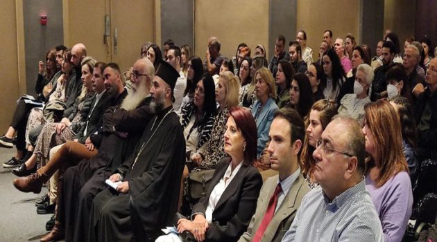 Αγρίνιο: Γεμάτο το Παπαστράτειο Μέγαρο στη διάλεξη του καθηγητή Γεώργιου Θ. Παυλίδη (Photos)