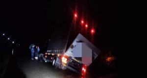 Φορτηγό ντελαπάρισε στην Εθνική Οδό Αγρινίου – Καρπενησίου (Photos)