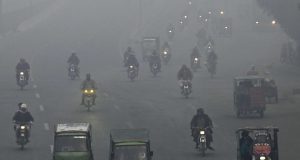 Το Πακιστάν χρησιμοποιεί τεχνητή βροχή για να καταπολεμήσει την τοξική…