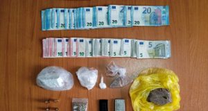 Αγρίνιο: Δύο συλλήψεις για διακίνηση ναρκωτικών – Οδηγήθηκαν στον Εισαγγελέα…