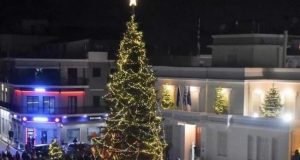 Μεσολόγγι: Την Παρασκευή η φωταγώγηση του Χριστουγεννιάτικου Δέντρου