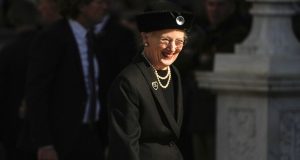 Δανία: Η βασίλισσα Μαργκρέτε ΙΙ ανακοίνωσε ότι θα αποποιηθεί τον…