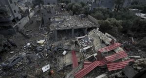 ΠΟΥ: «Σπαρακτικές» μαρτυρίες μετά τον βομβαρδισμό καταυλισμού προσφύγων στη Γάζα