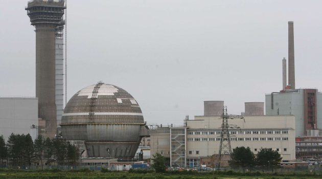 Guardian: Διαρροή πυρηνικών στο πιο επικίνδυνο εργοστάσιο της Βρετανίας – Φόβοι για νέο Τσερνόμπιλ