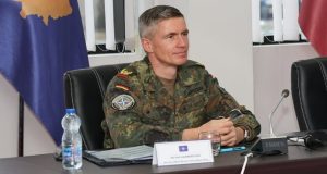  Κόσοβο: Οι εθνικιστές κινητοποιούνται στη Σερβία, δηλώνει ο Γερμανός στρατηγός…