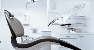 Γαλλία: Περισσότεροι από 1.100 πελάτες οδοντιατρείου καλούνται να υποβληθούν σε…