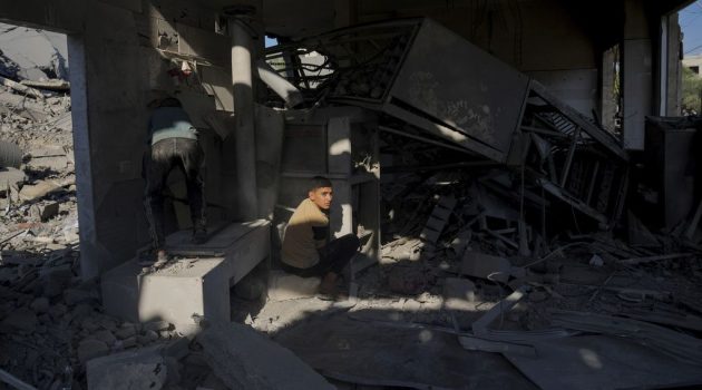 Εφιάλτης σε βορρά και νότο στη Γάζα – Εντείνονται οι χερσαίες επιχειρήσεις του ισραηλινού στρατού