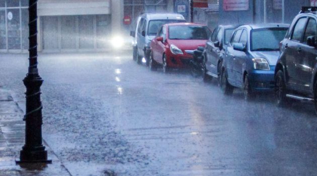 Στα Δωδεκάνησα ως αργά το απόγευμα περιορίζονται οι ισχυρές βροχές και καταιγίδες –  Επικαιροποίηση του έκτακτου δελτίου