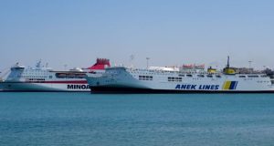 Περιπέτεια εν πλώ ανοικτά της Λευκάδας για 179 επιβάτες