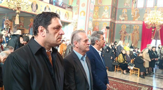 Στον Ιερό Ναό Αγίας Βαρβάρας Αγρινίου για την Εορτή της Μεγαλομάρτυρος ο Κώστας Πιστιόλας (Photos)