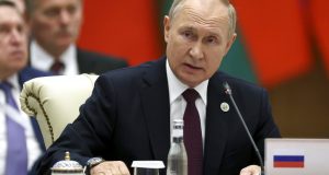 Β. Πούτιν: «Ηλίθιοι και νεοφασίστες» οι Ουκρανοί ηγέτες – Σ.…