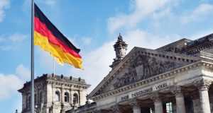 Γερμανία: Συμφωνία την τελευταία στιγμή για τον προϋπολογισμό του 2024…
