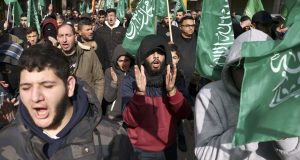 Δυτική Όχθη: Γενική απεργία και διαδηλώσεις για την δολοφονία του…