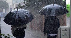 Πρόγνωση καιρού: Άνοδος της θερμοκρασίας, νοτιάδες και βροχές