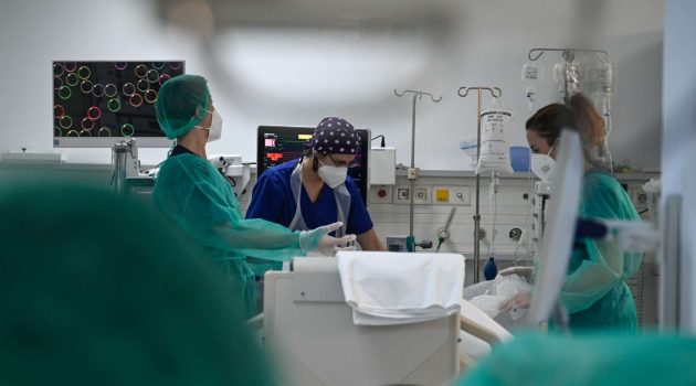 Γεωργιάδης: Εντός του επόμενου διμήνου θα λειτουργήσουν τα απογευματινά χειρουργεία στα νοσοκομεία