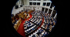 Tη σύγκληση της Επιτροπής Θεσμών και Διαφάνειας για το σκάνδαλο των…