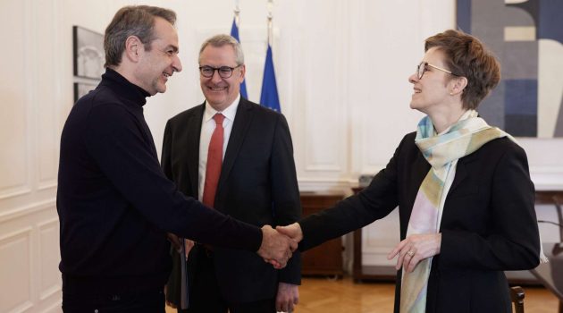 Συνάντηση του πρωθυπουργού με την Claudia Buch της ΕΚΤ: Στην ατζέντα η «ευρωστία» του τραπεζικού συστήματος