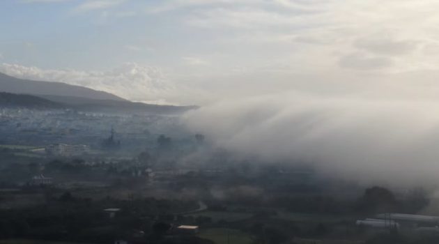 Το εντυπωσιακό βίντεο του Βασίλη Κωσταρέλλου με την ομίχλη πάνω από το Αγρίνιο