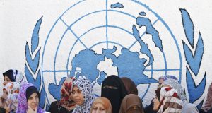 Ο επικεφαλής της UNRWA θεωρεί “εξοργιστική” την αναστολή της χρηματοδότησή…