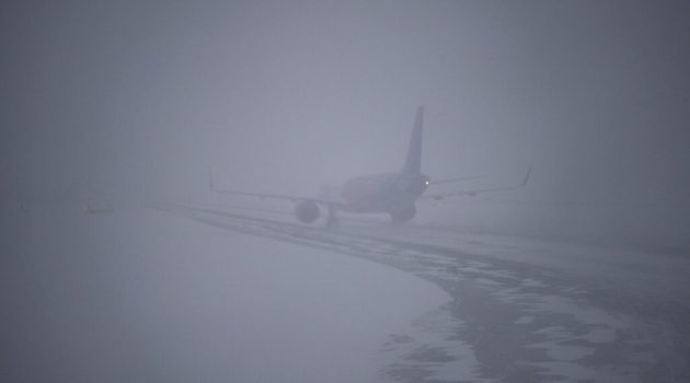 Νορβηγία: Έκλεισε το αεροδρόμιο του Όσλο λόγω σφοδρής χιονόπτωσης